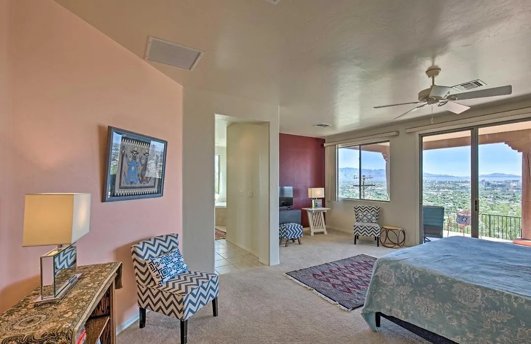 Scenic Luxury Villa With Spa In Downtown Tucson!-1